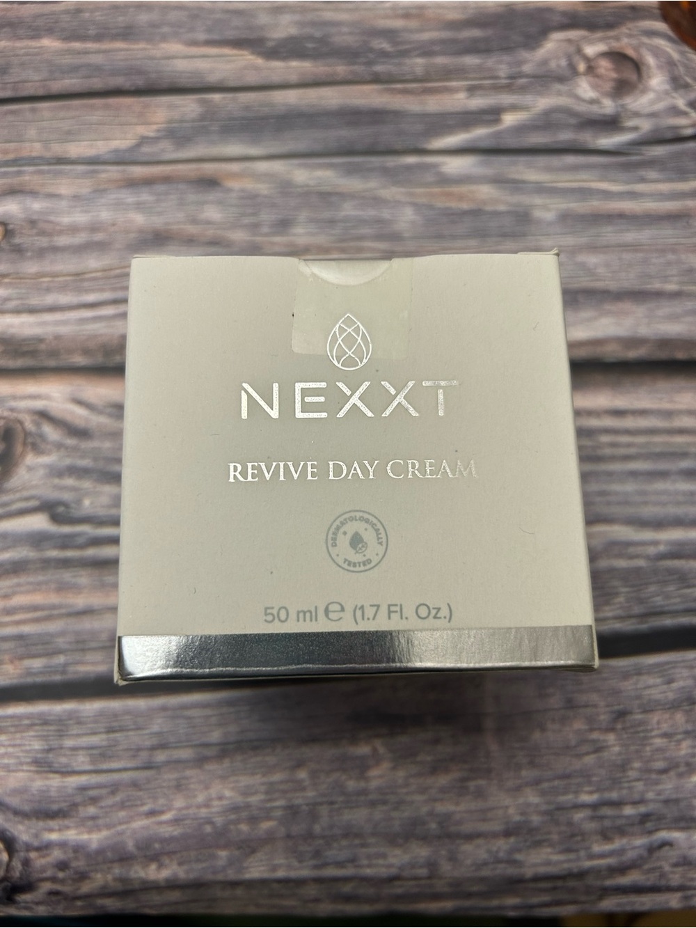 Nexxt Revive Day Cream – Soft Beige Moisturizer(NWOT)